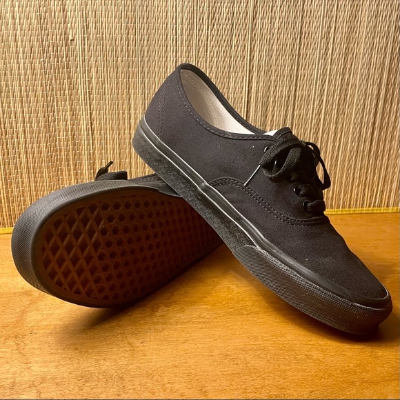 Vans Authentic - Picture 3 of 9